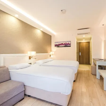 Orka Village Hisaroenue Hotel