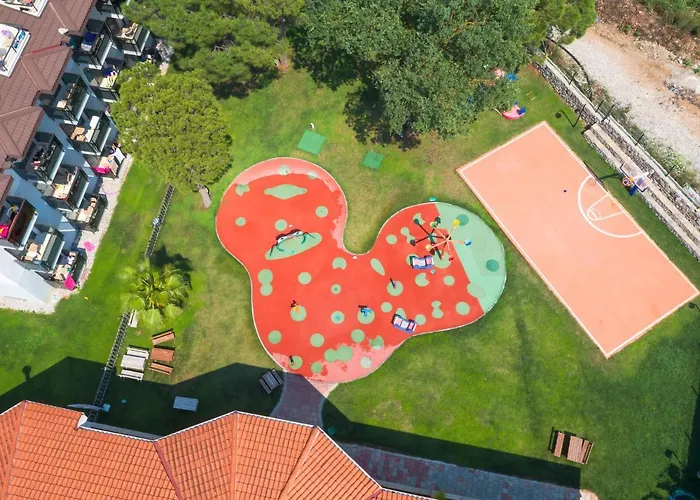 Orka Village Hisaroenue 3*