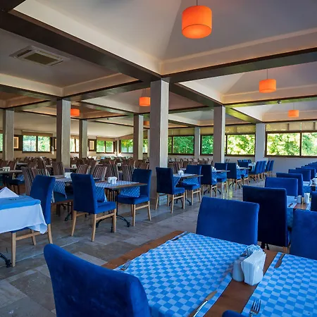 Orka Village Hisarönü Hotell 3*