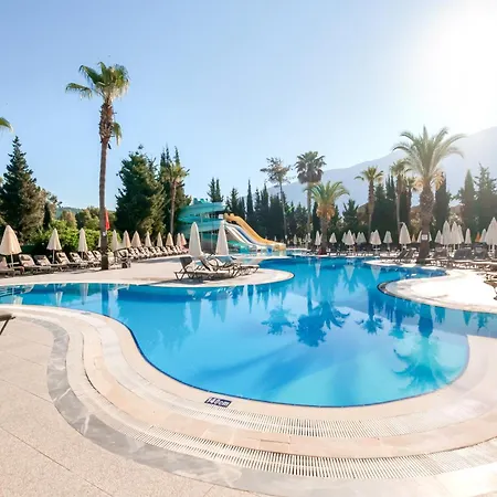 מלון Orka Village Hisaroenue 3*