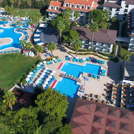 Orka Village Hisaroenue מלון