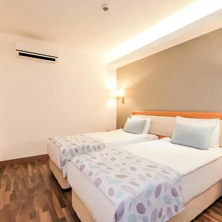 מלון Orka Village Hisaroenue פאטהיה